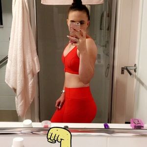 Meet your Posher, Analiese